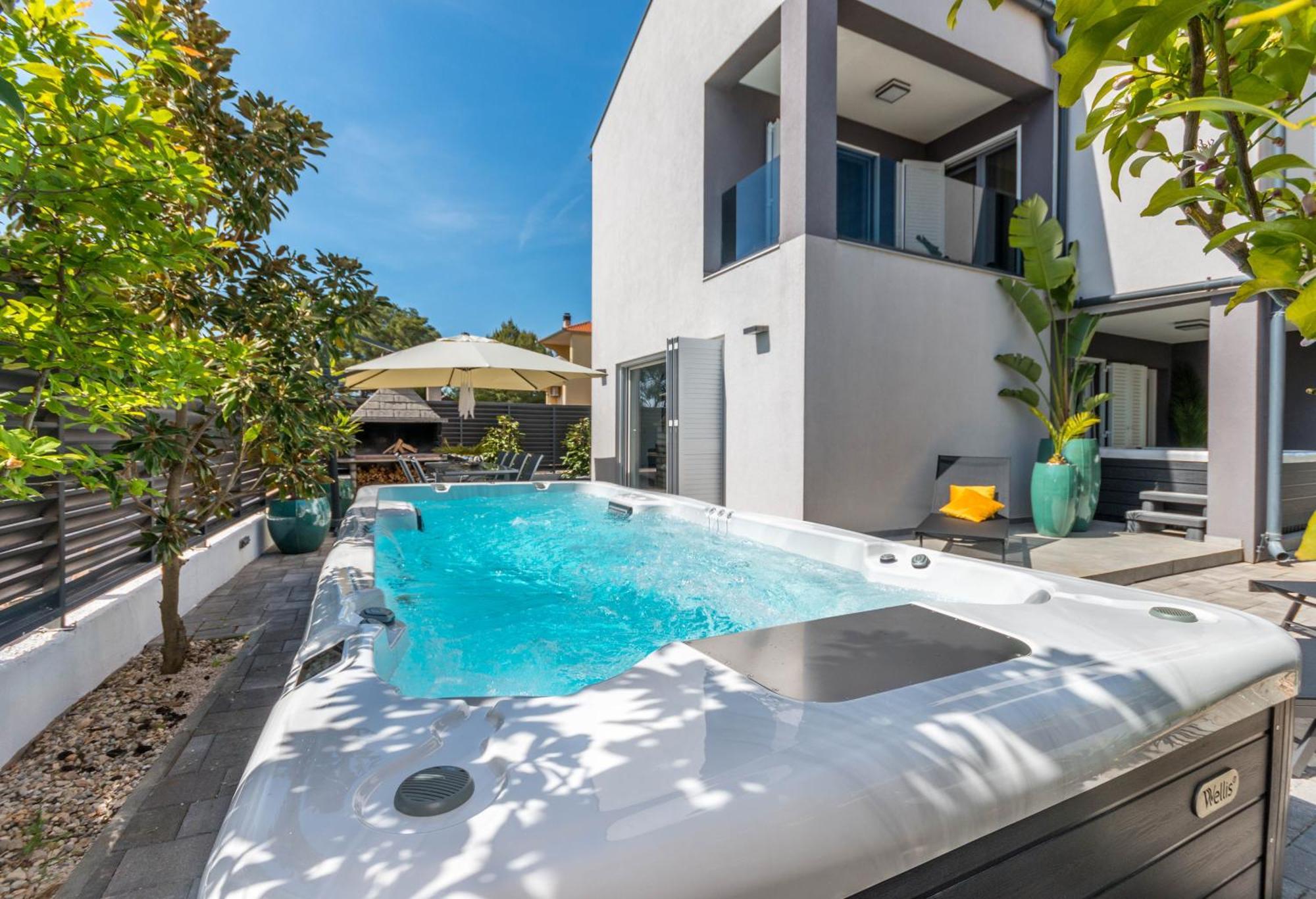 House With Pool Ledenko Lejlighed Biograd Na Moru Eksteriør billede